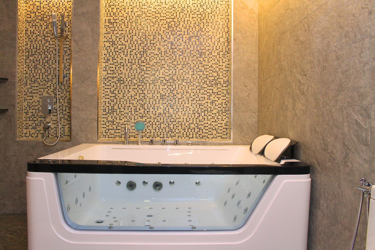 Geobay Hotel Johor Bahru Buitenkant foto