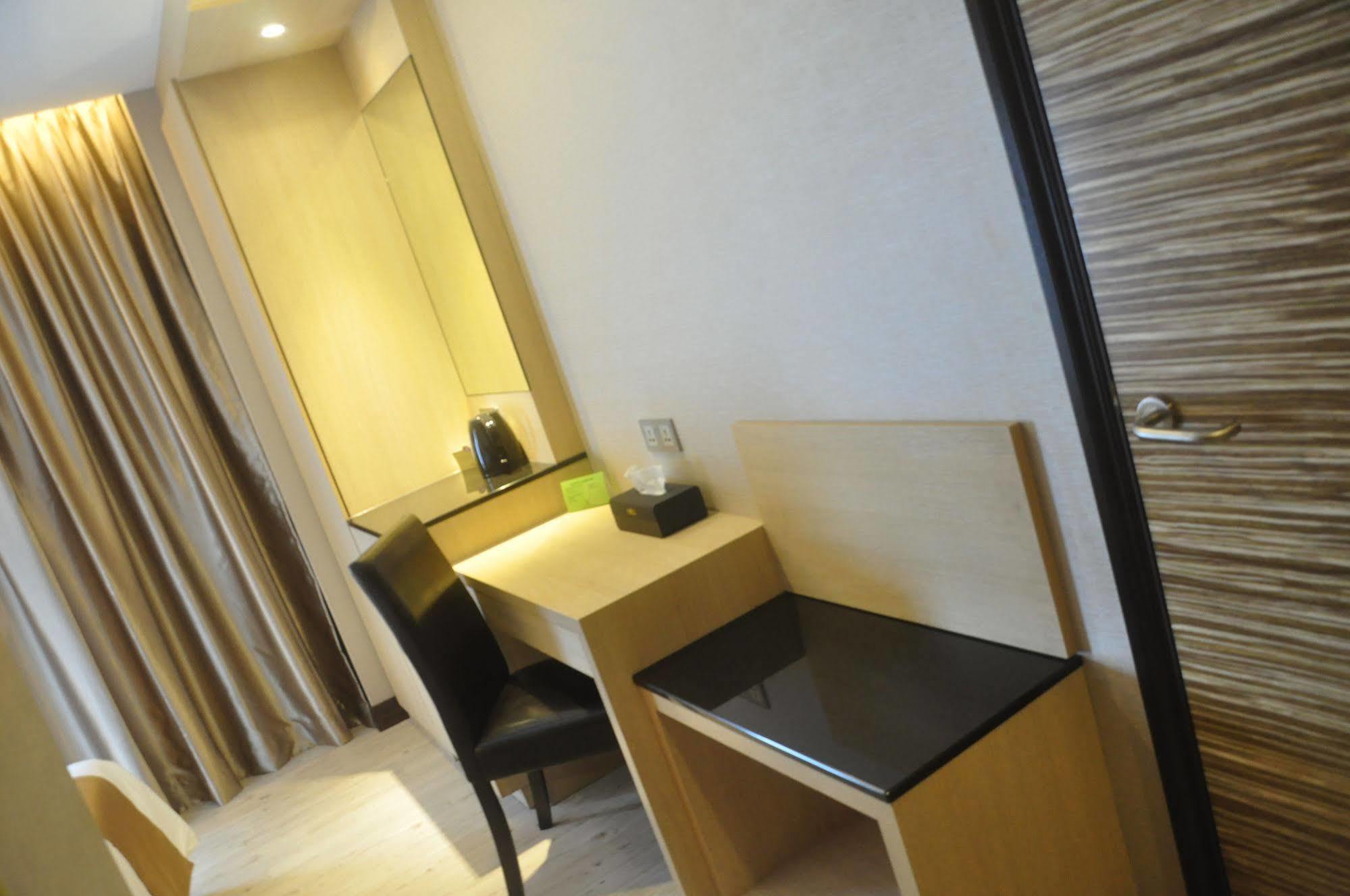 Geobay Hotel Johor Bahru Buitenkant foto