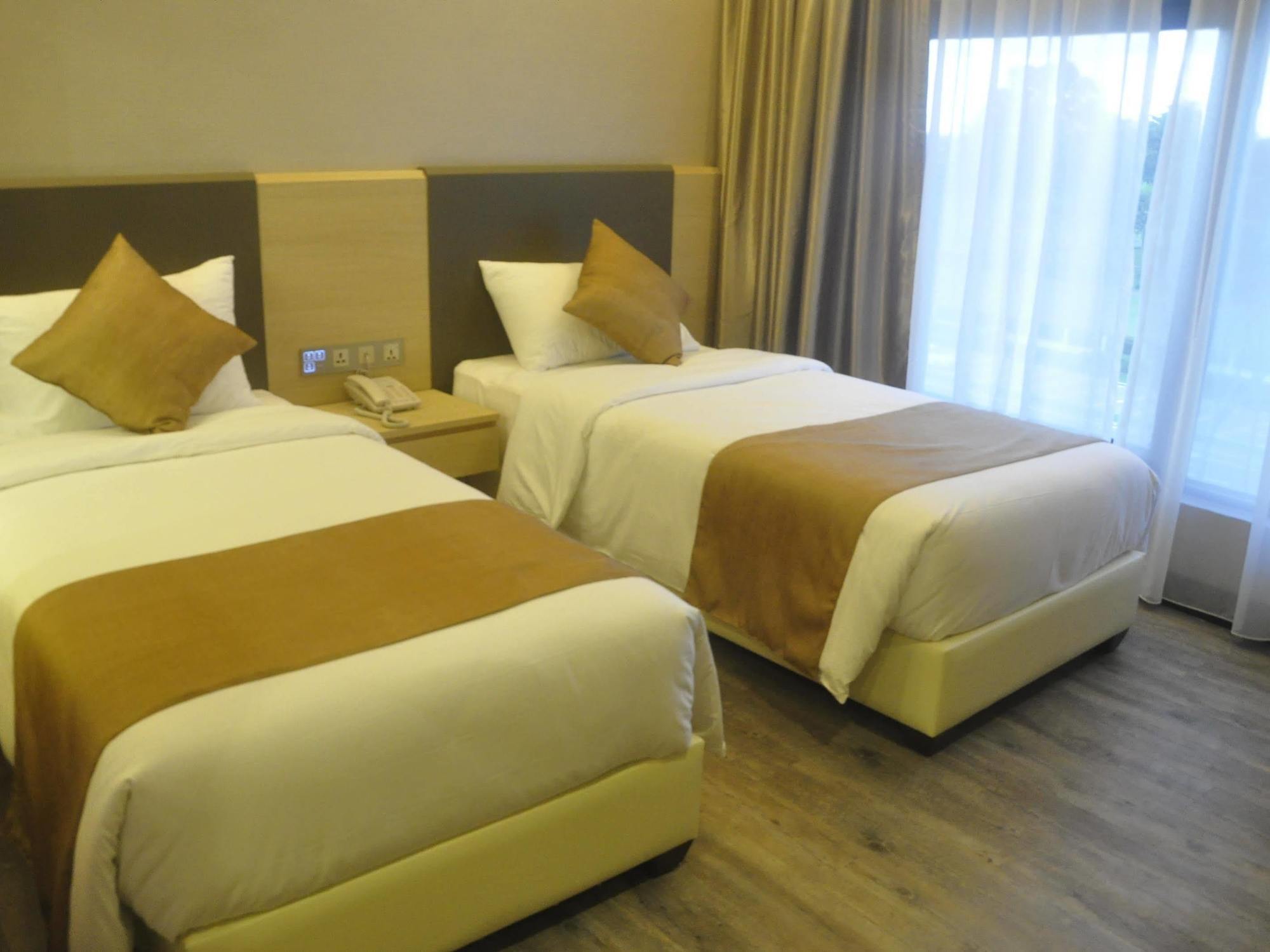 Geobay Hotel Johor Bahru Buitenkant foto